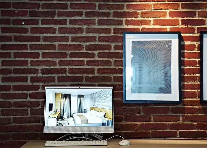 PALM PARK Hotel Surabaya